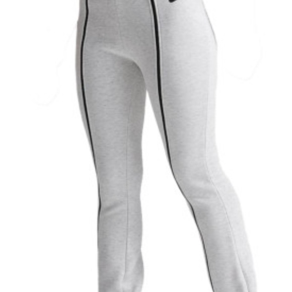 Slim Fit High Rise Nike Zipper Sweats NWT - Picture 3 of 5